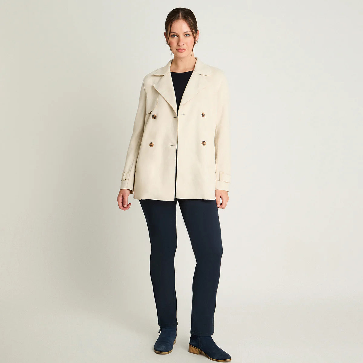 Casaca Trench Gamuza Mujer - Elegante y Versátil